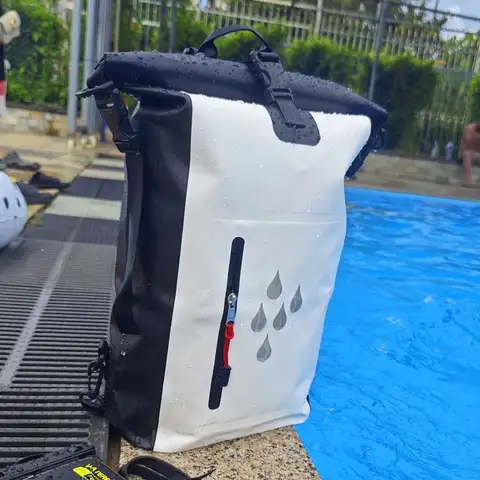 MP Mochilas para equipo de natación
